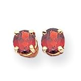 14k 4mm Garnet earring XE71GA