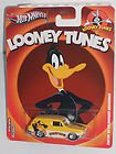 Hot Wheels Looney Tunes Custom '69 Volkswagen Squareback-Daffy Duck