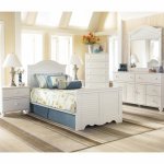 Oceanside Retreat Youth Panel Bedroom Set by Ashley Furniture 21MW7xIu3ZL. SL160 Oceanside Retreat Youth Panel Bedroom Set by Ashley Furniture