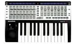 Novation ReMOTE 25 SL MIDI Controller