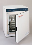 CO Incubators Horizontal Double Chamber by Thermo Scientific
