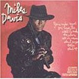 Revue Miles Davis  / You're Under Arrest