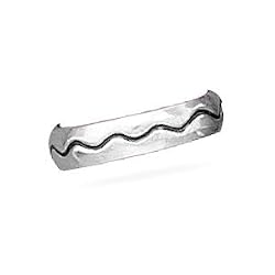 Toe Ring with Thin Wave Design