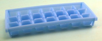 Camco Manufacturing Inc. 44100 Mini Ice Cube Trays 2 Pack 9" x 4" x 1"