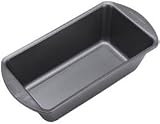 Chicago Metallic Medium Loaf 3 Items/Order