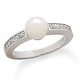 Rhodium Plated Cubic Zirconia and Simulated Pearl Ring