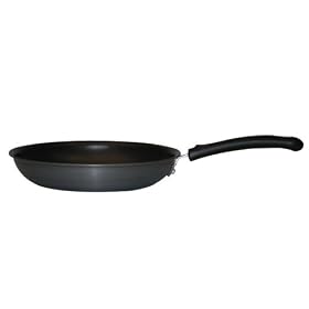 Wearever Admiration Hard-Anodized 8-Inch Saute Pan