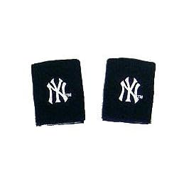 <b>New York Yankees Team Wristband Pair</b>