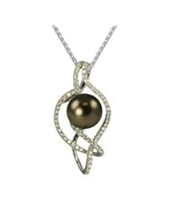 18" 14KW 9-10MM Tahitian cultured pearl and diamond pendant with 79 diamonds at .37 cttw, on a round wheat chain. Crown Select.