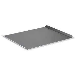 Calphalon Classic Bakeware 14-by-17-Inch Rectangular Nonstick Large Cookie Sheet by Calphalon