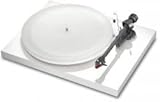 Pro-Ject Debut Carbon Esprit glänzend weiß Manueller Plattenspieler mit montiertem Tonabnehmer Ortofon 2M Red