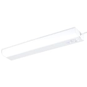 GE 16546 Advantage Fluorescent Light Fixture with Extra Outlet, 18-Inch by GE