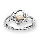 14k White Gold .05ct Diamond & Cultured Pearl Birthstone Ring