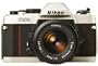 Nikon ��჌�t�J���� FM10 �W���Z�b�g(FM10�{�f�B�EAi�Y�[���j�b�R�[��35~70mmF3.5~4.8S�E�J�����P�[�X�E�X�g���b�v�t)