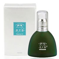 翠水晶Ｇｒａｃｅ＆Ｇｒｅｅｎエッセンス【国産緑茶（宮崎）のカテキンでお肌をストレスから守る！世界特許のカテキンオイルエッセンス】