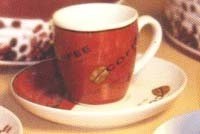 Set of 6 Red Espresso Cups & Saucers with Beans KIT 001