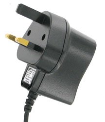 Childrens Toyshop  Electronics : Sandisk Sansa MP3 Player - UK Mains Charger (Black)