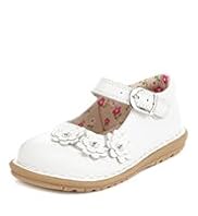 Walkmates Leather Floral Appliqué Shoes