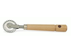 VillaWare Pasta Pastry Cutter 6.5-in.