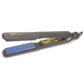 Hai Convertible 1 ¼-Inch Ceramic Flat Iron Hai Convertible 1 ¼-Inch Ceramic Flat Iron