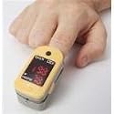 Finger Pulse Oximeter and Free Carrying Case