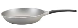 Nordic Ware 10-Inch Skillet Extraordinaire