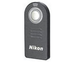 Nikon ML-L3 Wireless Remote Control for Nikon D40, D40x, D60 & D80 Digital SLR Cameras