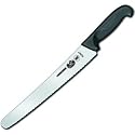 Forschner / Victorinox 10-1/4" Curved with Wavy Edge Fibrox Bread/Carving Knife - NSF Model 40547