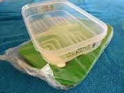 Tupperware Fridgesmart Medium Container, Sheer with Wintergreen Seal