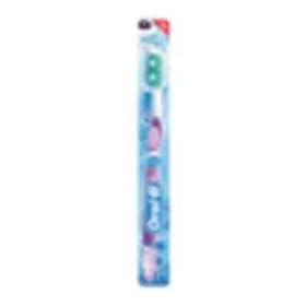 Oral-B Advantage Artica Toothbrush (1 toothbrush)
