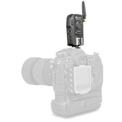 Aputure Trigmaster Plus 2.4G Blitzausl&ouml;ser und Kamera Funkausl&ouml;ser f&uuml;r Canon EOS 1D Mark IV/5D Mark III/7D