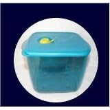 Tupperware Vent N Serve Med Deep. 6 Cup Capacity
