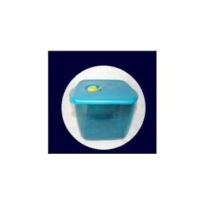 Tupperware Vent N Serve Med Deep. 6 Cup Capacity by