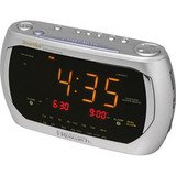 Emerson CKS3020 Radio Jumbo Triple Display Dual Alarm AM/FM Clock Radio with SmartSet Technology