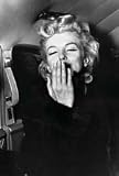 Art Poster Print - Marilyn Monroe - Kiss - Artist: unknown- Poster Size: 24 X 36