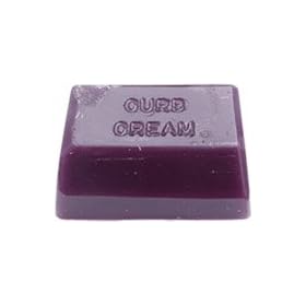 Click here to buy Union Curb Cream Skateboard Wax.