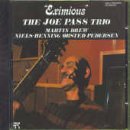 Revue Joe Pass  / Eximious