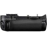 Nikon MB-D11 Multi-Power Battery Pack for Nikon D7000 Digital SLR Camera (Retail Packaging)