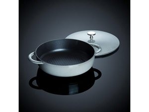 Staub 3.5-qt. Braiser Honeycomb, Graphite