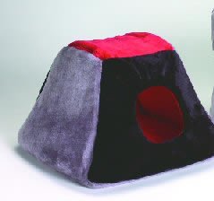 Classic Pet Products Triangle Tunnel Cat or Small Dog Bed
