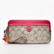 coach wallets wristlets