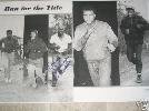 11X17 BOXING PHOTO RUN FOR THE TITLE AUTOGRAPHED BY EARNIE SHAVERS (BOXING)