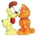 Kissing Garfield and Odie Noses Magnetic Salt and Pepper Shakers Set