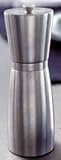 Review Cole & Mason  / Pepper Mill - Ove - Stainless steel