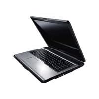 Toshiba Satellite L350-14Y - C 560 / 2.13 GHz - RAM 2 Go - HDD 120 Go - DVD�RW (�R DL) / DVD-RAM - GMA X3100 - LAN sans fil : 802.11b/g - Vista Familiale Basique - 17" �cran large TFT 1440 x 900 ( WXGA+ ) TruBrite - cam�ra