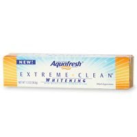 Aquafresh Extreme Clean Whitening Fluoride Toothpaste With Micro-Active Foaming Action, Mint - 7 OZ