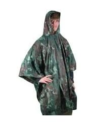Sports: Adult Hooded Vinyl Rain Poncho (Camouflage) (Closure Snaps on Sides) 50x80 Inches - Hooded Rain Poncho