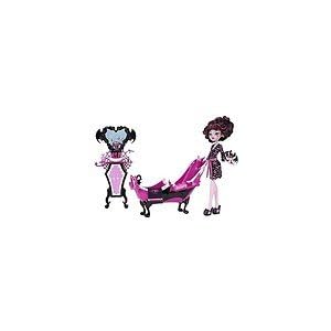 Monster High Toys R Us Exclusive Draculaura Powder Room And Doll Set