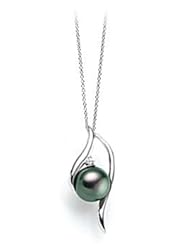 PremiumPearl 6.5-7mm AAA Japanese Black with Green Overtones Akoya Pearl Pendant 14k Gold & Diamond