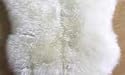 WHITE 100% WOOL SHEEPSKIN RUG 100 X 60CM APPROX